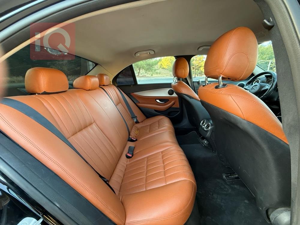 مرسيدس بنز E-Class